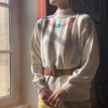 将图片加载到图库查看器,Vintage floral collar jumper