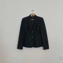 Charger l'image dans la galerie, Vintage Versace black blazer