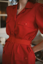 将图片加载到图库查看器,Robe Guy Laroche