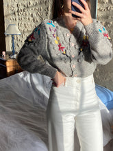 Charger l'image dans la galerie, Vintage light grey cardigan