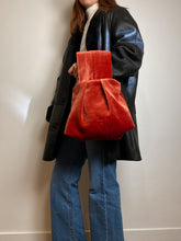 将图片加载到图库查看器,Handmade long wrist bag