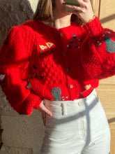 Charger l'image dans la galerie, Vintage mohair red cardigan