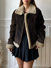 Charger l'image dans la galerie, Manteau bomber suede 80s