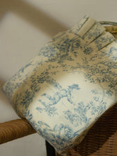 将图片加载到图库查看器,Handmade flounce hem bag