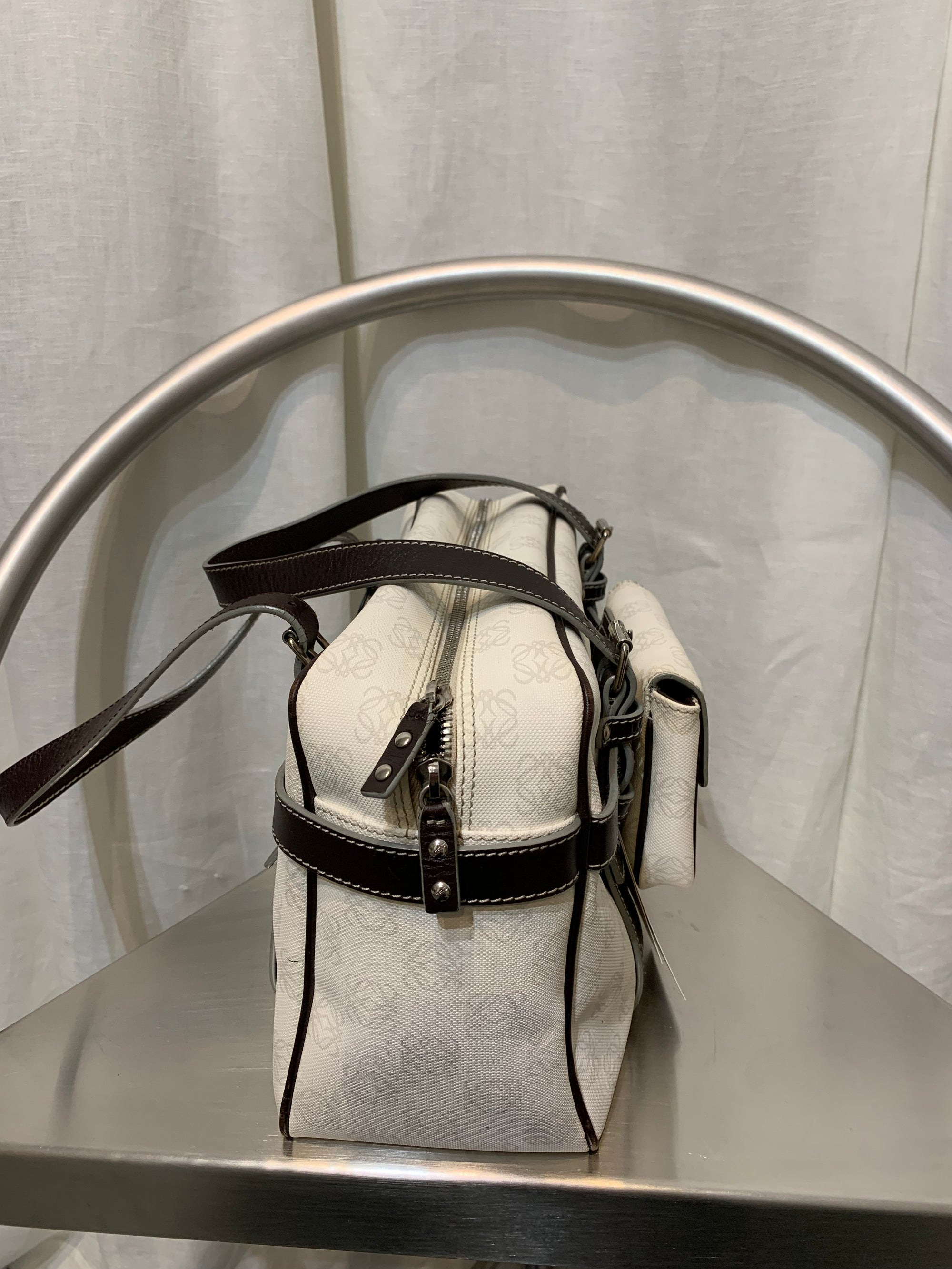SAC CUIR LOEWE