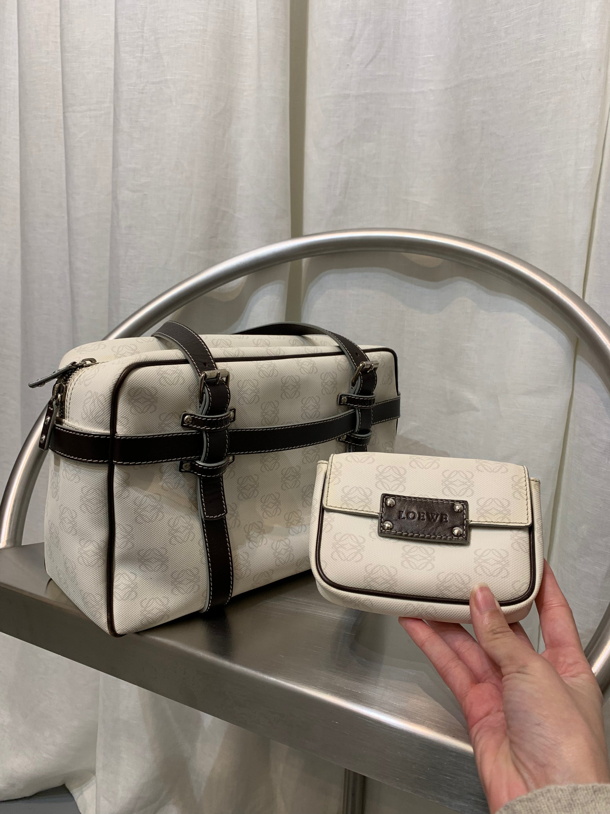 SAC CUIR LOEWE