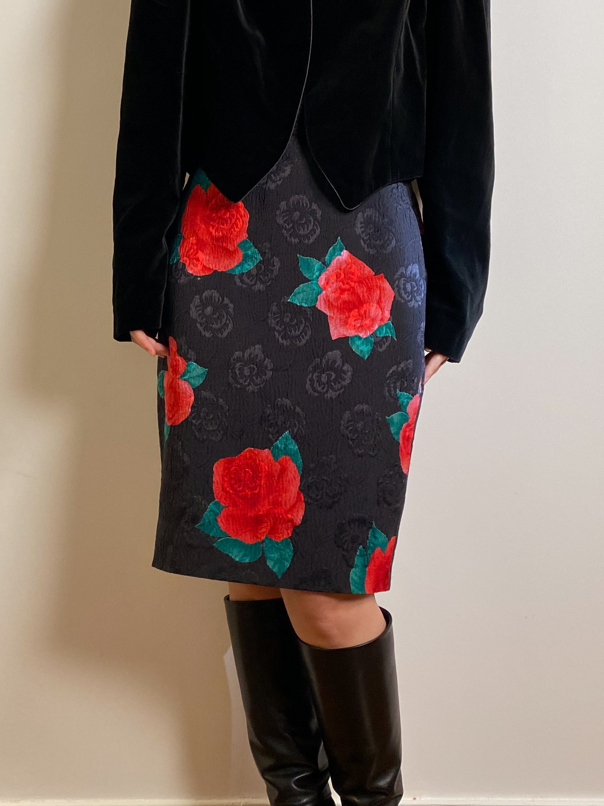 Vintage Rose pattern skirt