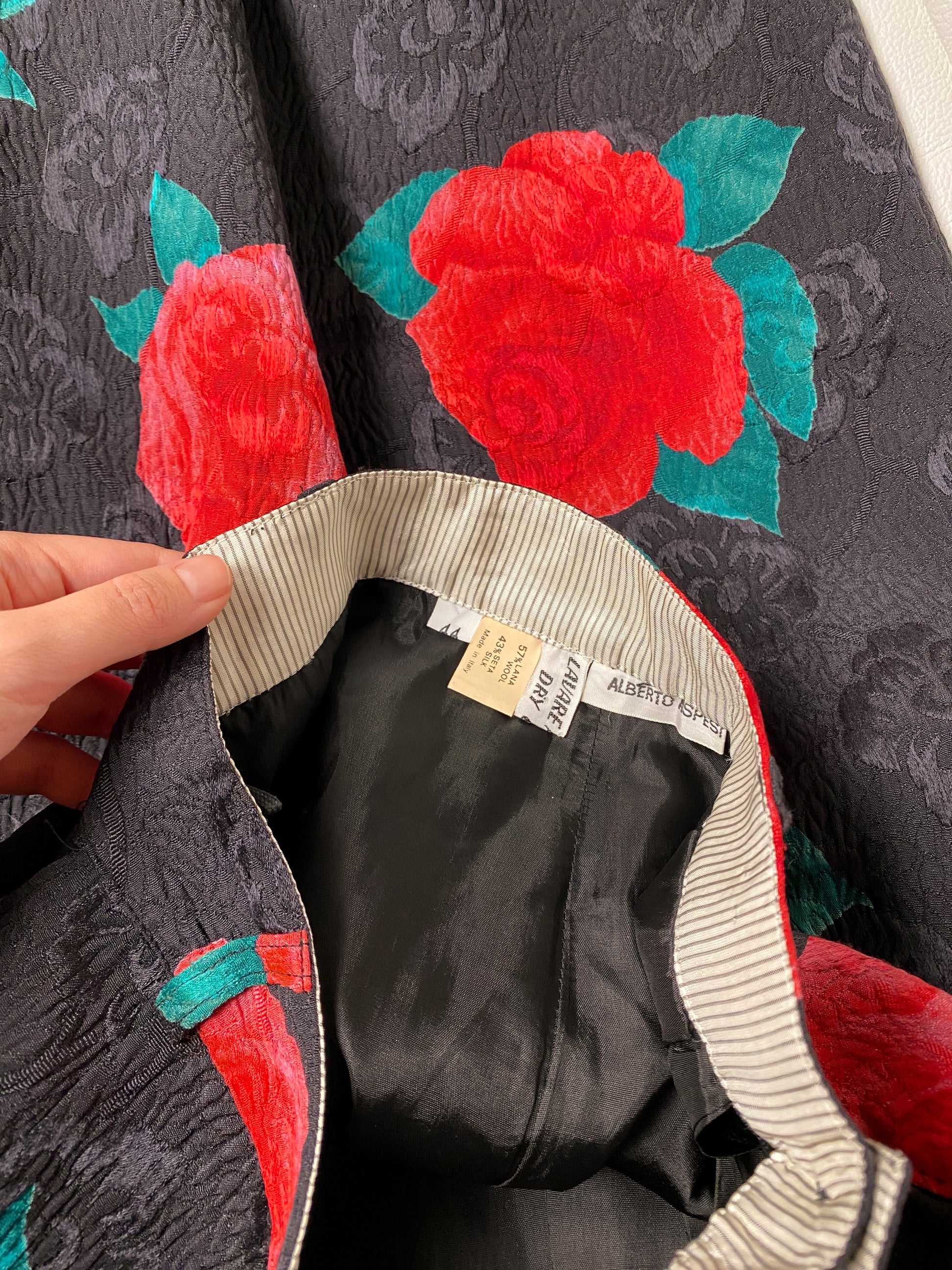 Vintage Rose pattern skirt