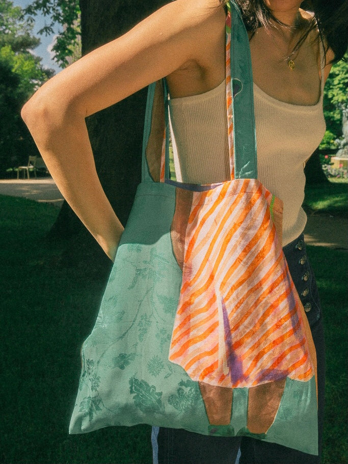Tote Bag Motifs Personnage & Fleurs