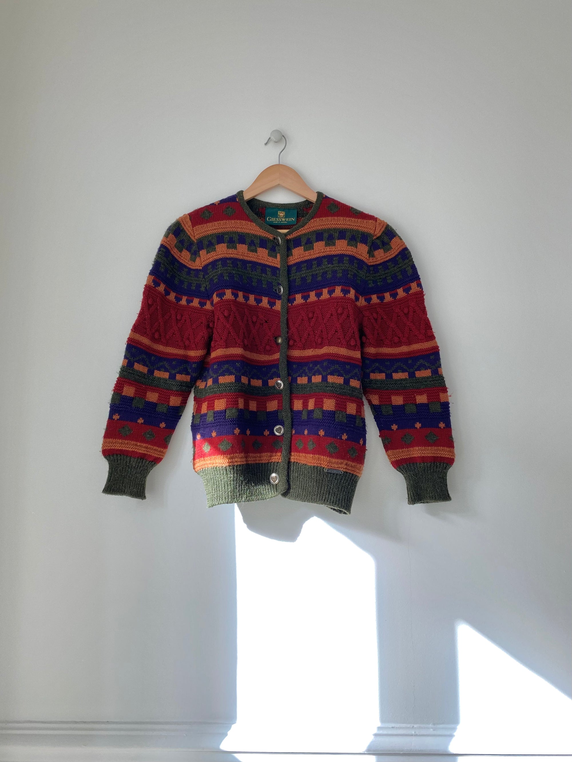 Vintage cardigan Tyrol