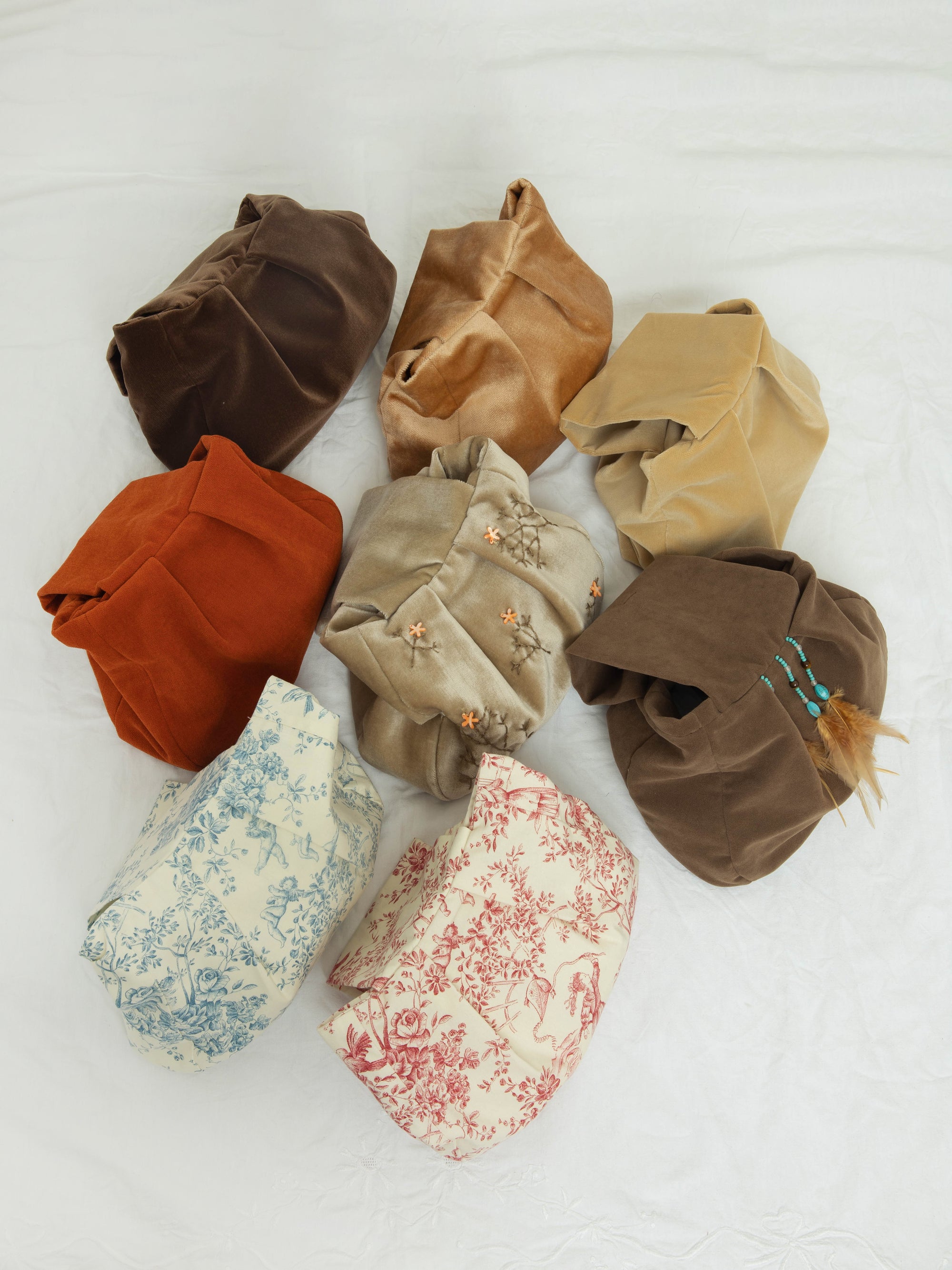 Handmade small wrist bag