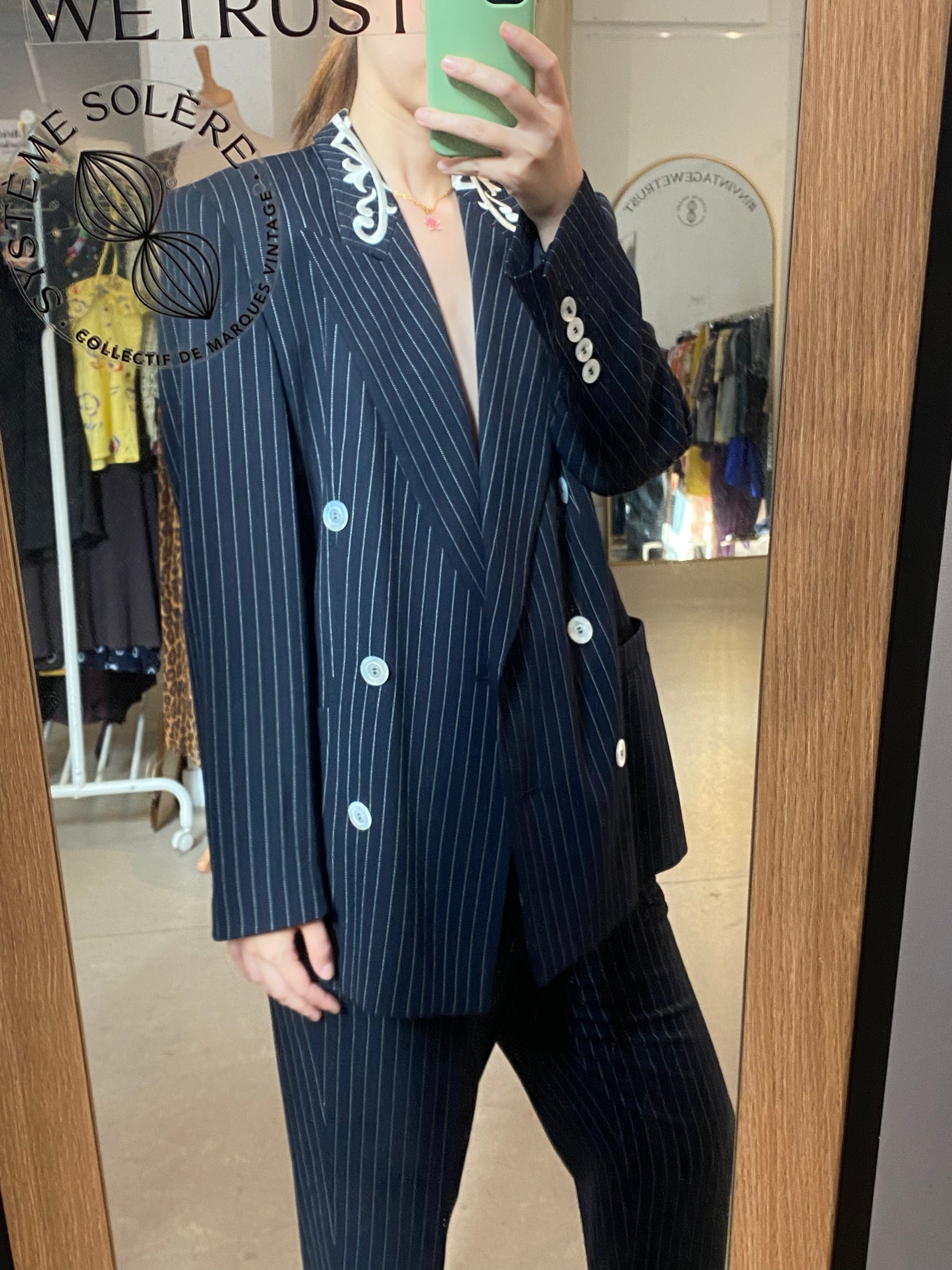 Costume Escada